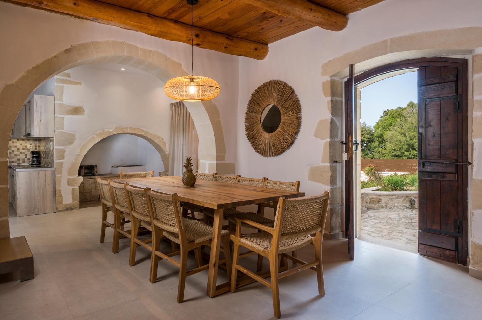 Kontis Village Fílippos Rom bilde